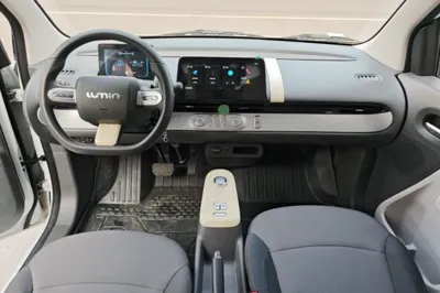 CHANGAN NEVO Lumin