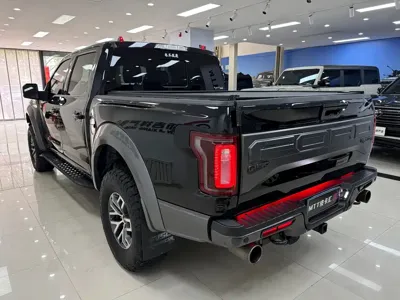 Ford F-150 Raptor