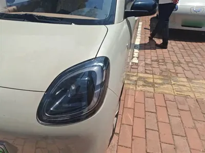 Wuling MINIEV