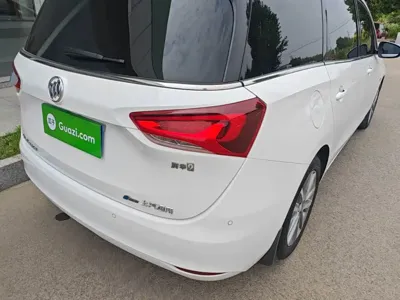 Buick GL6