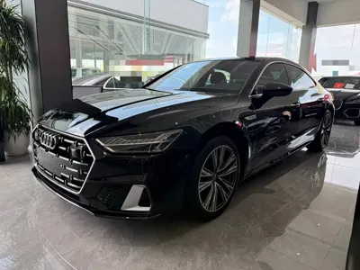 Audi A7L