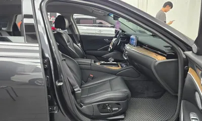 Kia K9