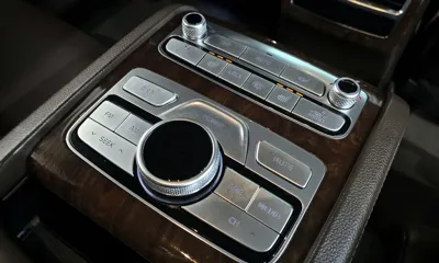 Kia K9