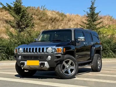Hummer H3