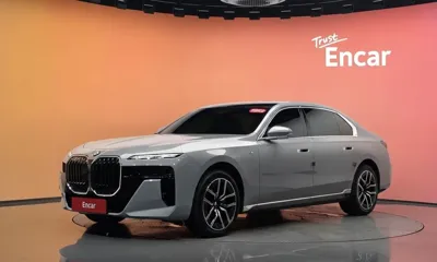 BMW 7-Series