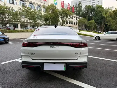BYD Qin L