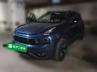 Lynk & Co 01