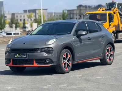 Lynk & Co 02