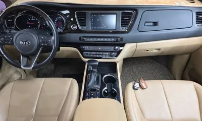Kia Canival