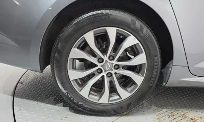 Renault-KoreaSamsung SM6