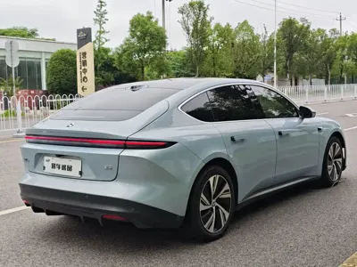 Nio ET5
