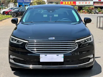 Ford Taurus