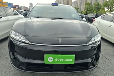 Hima Luxeed R7