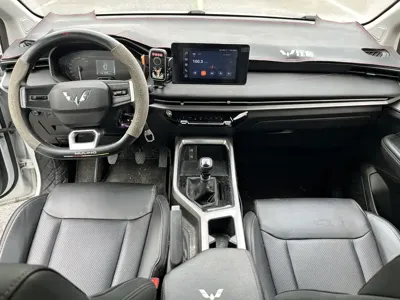 Wuling Jiachen