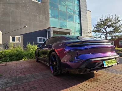 Porsche Taycan