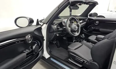 MINI Cooper Convertible