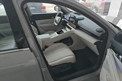 Geely Galaxy E5