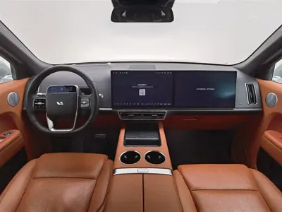 Li Auto Li L8