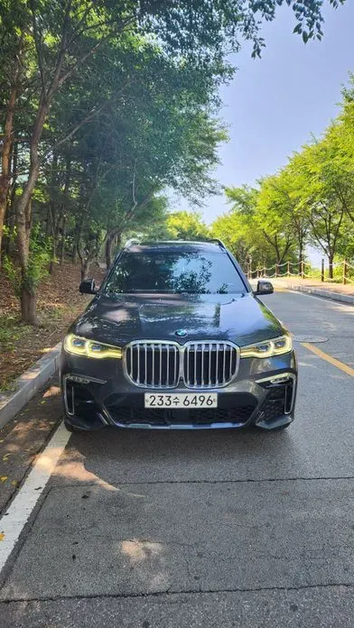 BMW X7