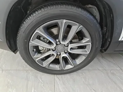Geely ICON