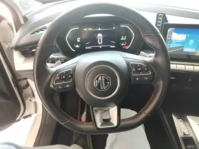 MG MG5