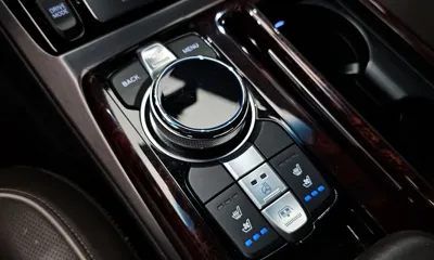Genesis EQ900