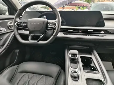 Chery Arrizo 8