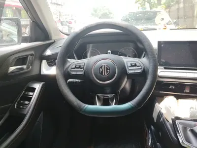 MG MG5