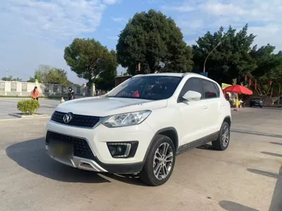 BAIC Senova X35