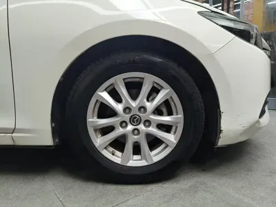 Mazda 3 Axela