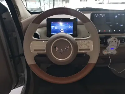 Wuling MINIEV