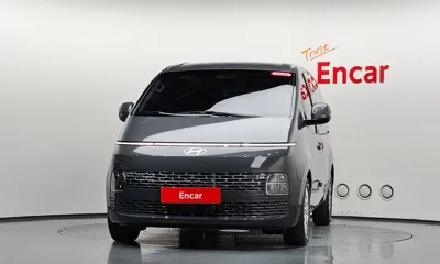 Hyundai Staria