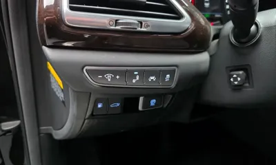 Genesis EQ900