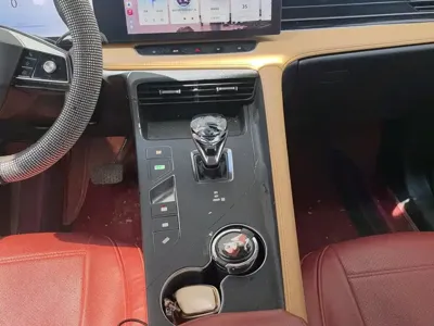 Roewe RX5