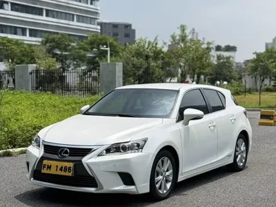 Lexus CT