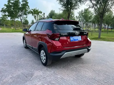 Toyota Yaris L