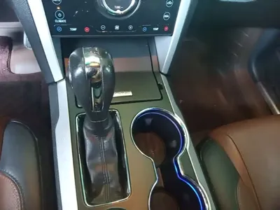 Ford Explorer (Import)