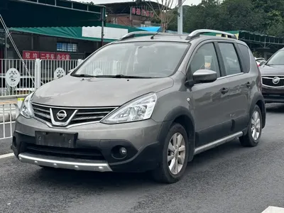 Nissan Livina
