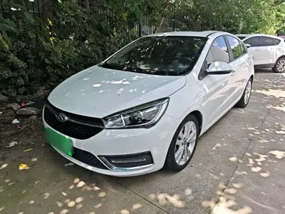 Chery Arrizo 5