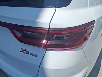 Geely Vision X6