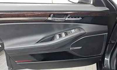 Genesis EQ900