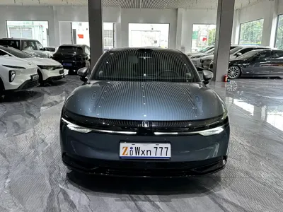 Zeekr 007