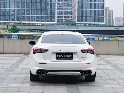 Maserati Ghibli