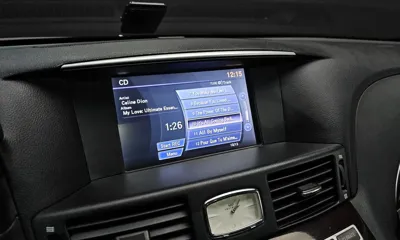 Infiniti M