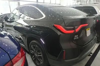 Nio EC6