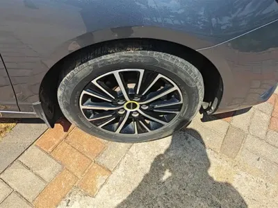 Roewe i5