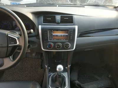 Zotye Z300