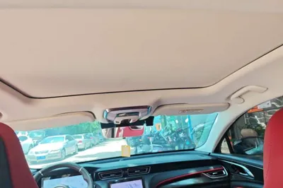 Hongqi H6
