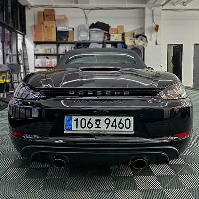 Porsche 718