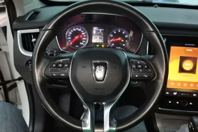 Roewe RX5